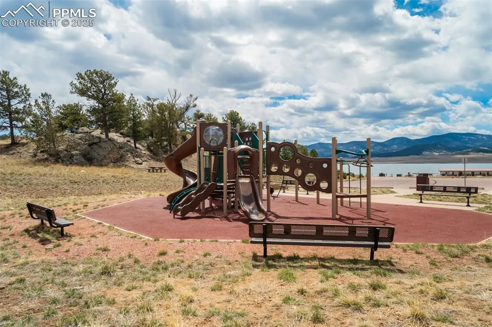 688 Tiara Drive Lake George, CO 80827