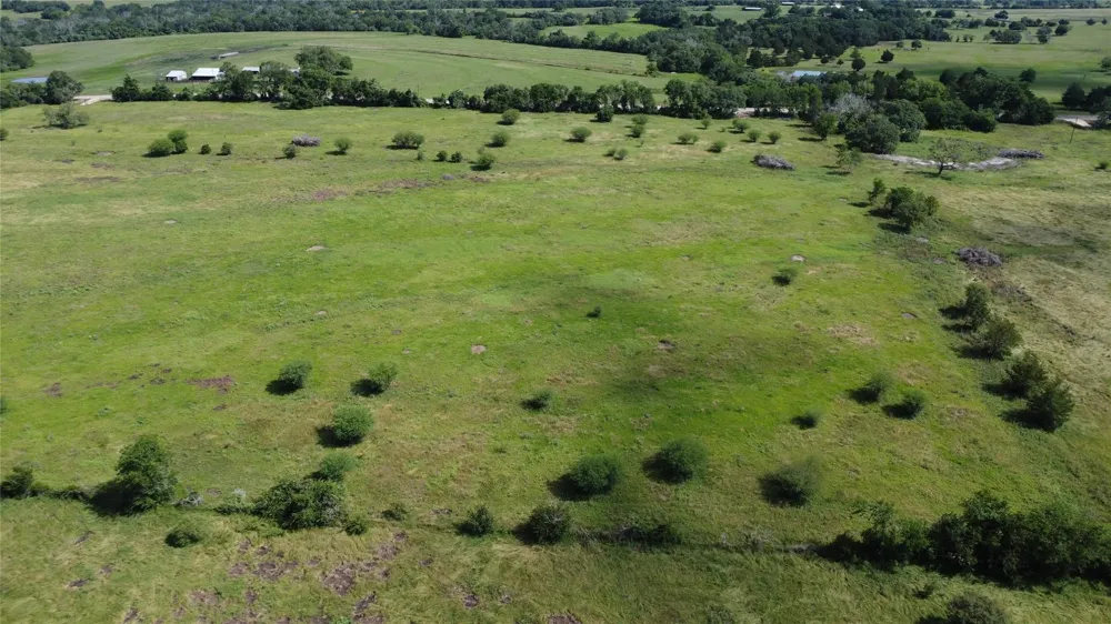 3 Farm To Market Road 532 Weimar, TX 78962