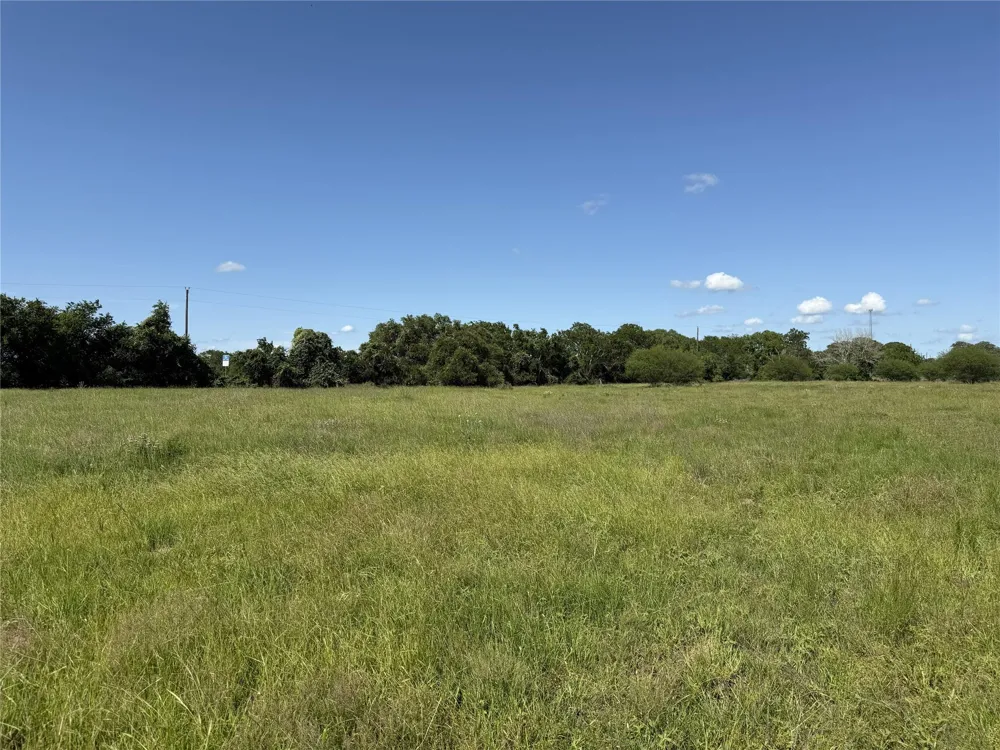 3 Farm To Market Road 532 Weimar, TX 78962