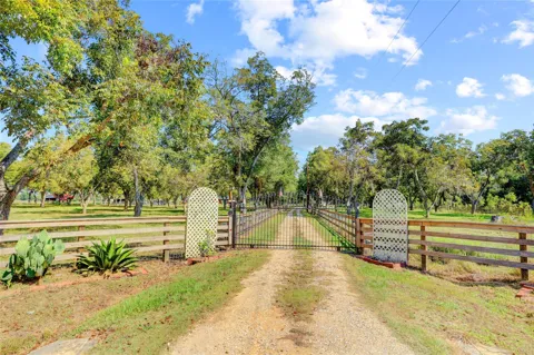 11935 County Road 160
