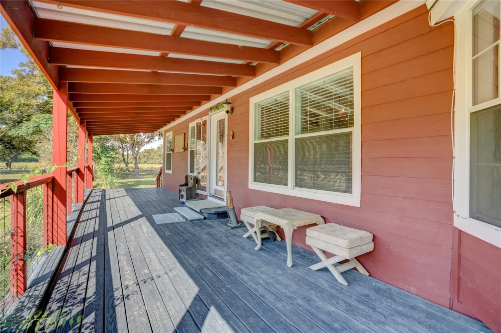 11935 County Road 160 Boling, TX 77420