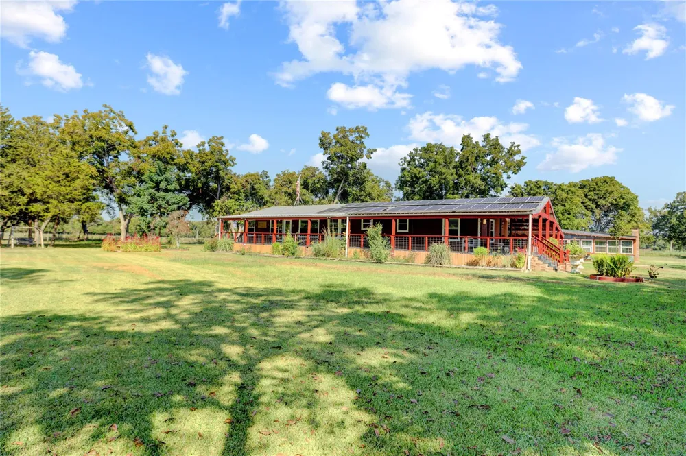 11935 County Road 160 Boling, TX 77420