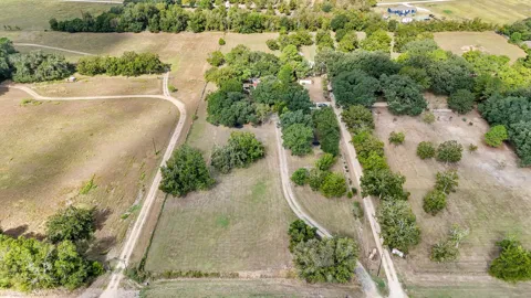 5913 County Road 225