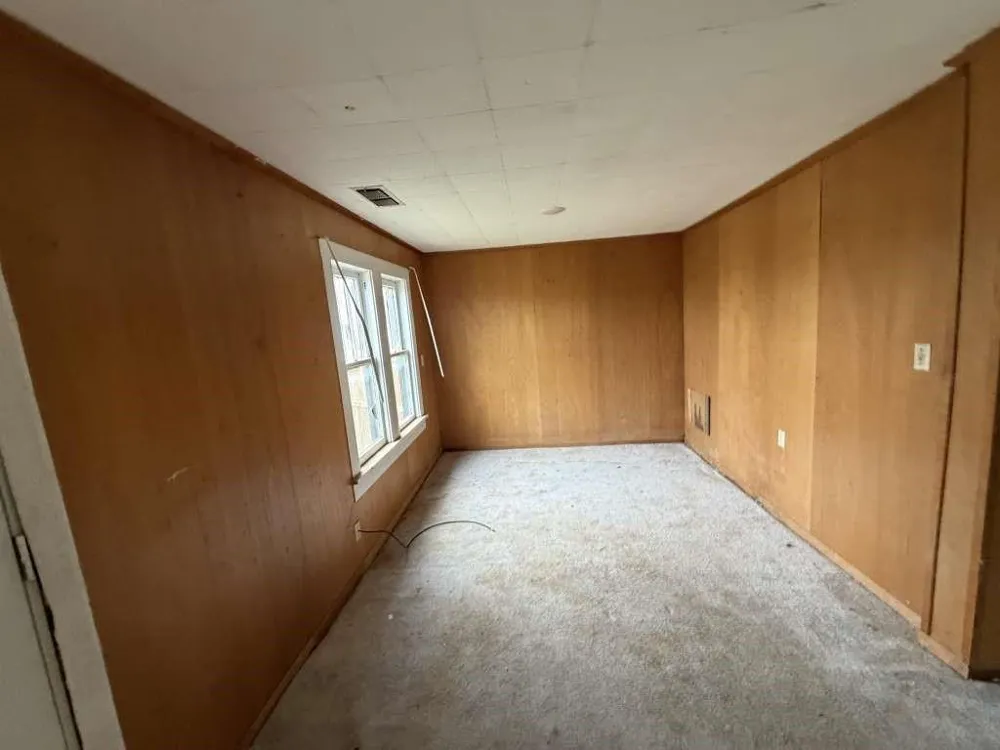 608 E Lee Street Rotan, TX 79546