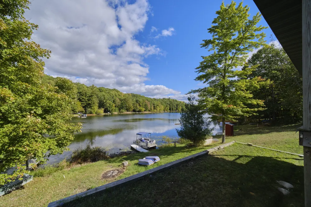 6124 Larson Road Fountain, MI 49410