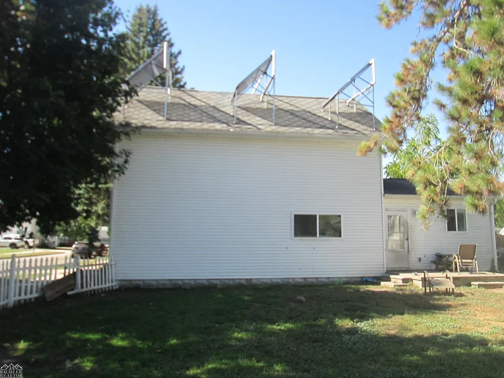 312 Bruce Street Marine City City, MI 48039