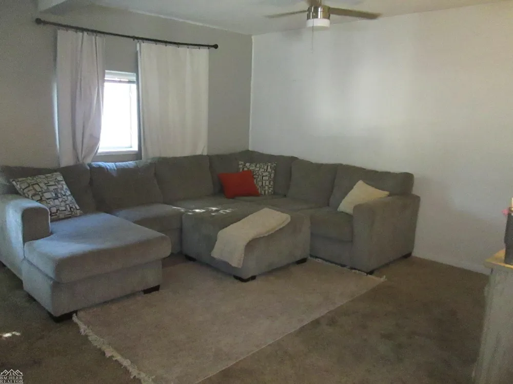 312 Bruce Street Marine City City, MI 48039