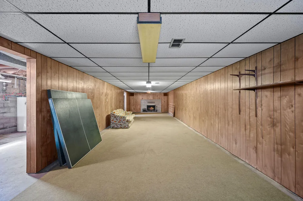 2362 Browntown Road Weesaw Township, MI 49101