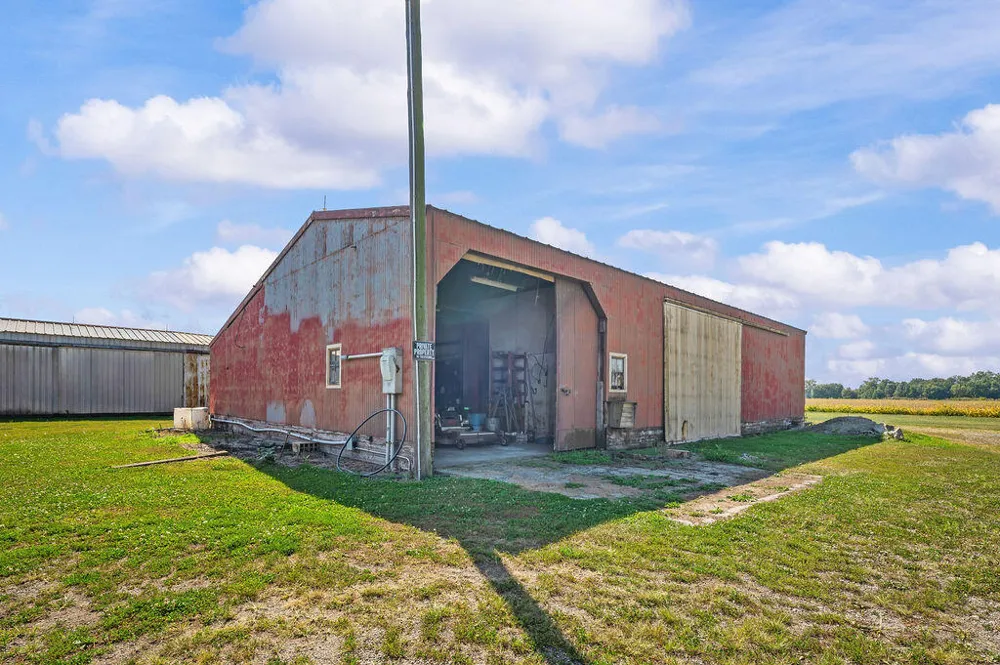 2362 Browntown Road Weesaw Township, MI 49101