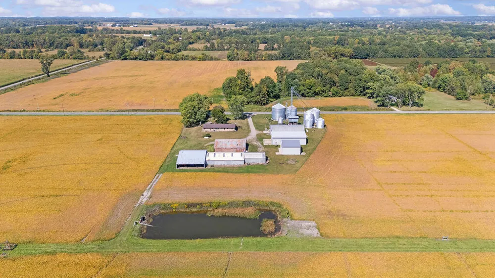 2362 Browntown Road Weesaw Township, MI 49101