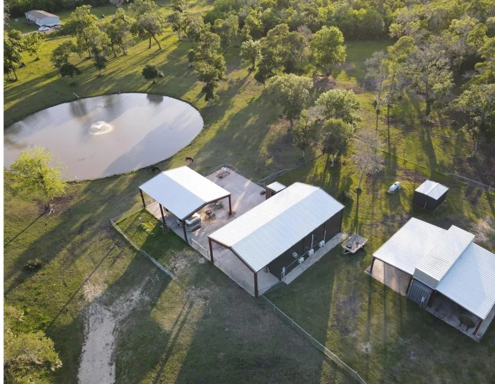 8178 Cr-860 Sweeny, TX 77480