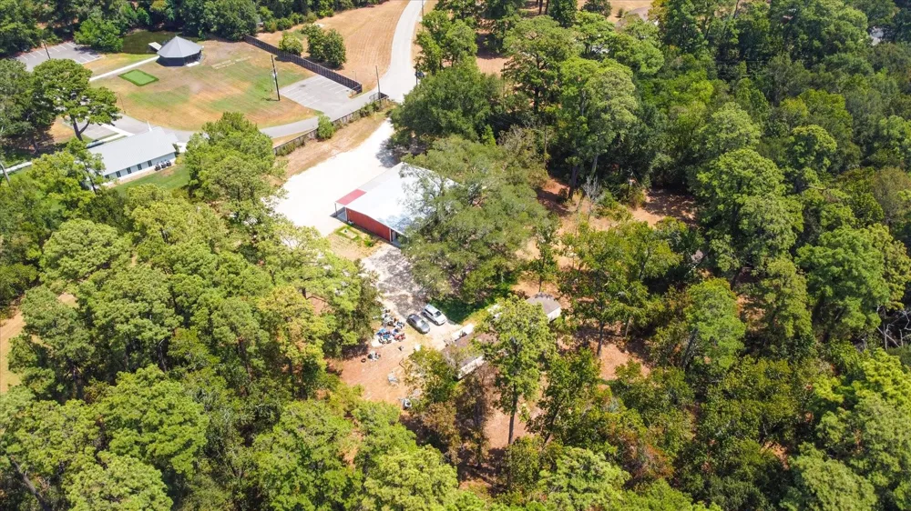 1237 Pruitt Road Spring, TX 77380