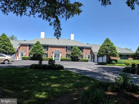 9545 QUAIL HOLLOW #205