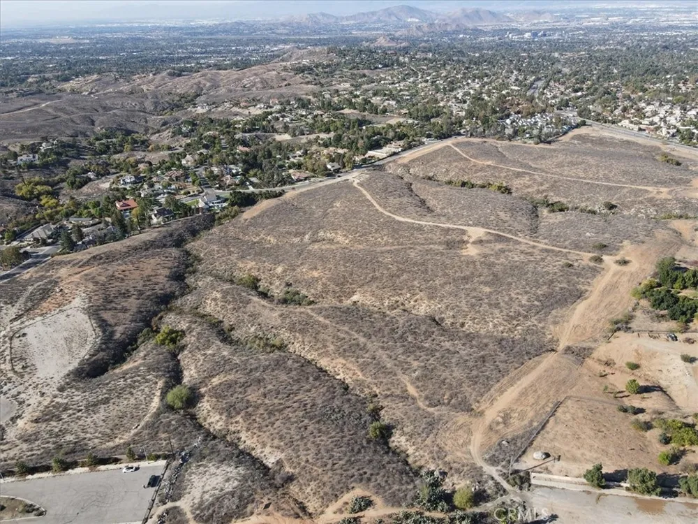 Via Vista Drive Riverside, CA 92506