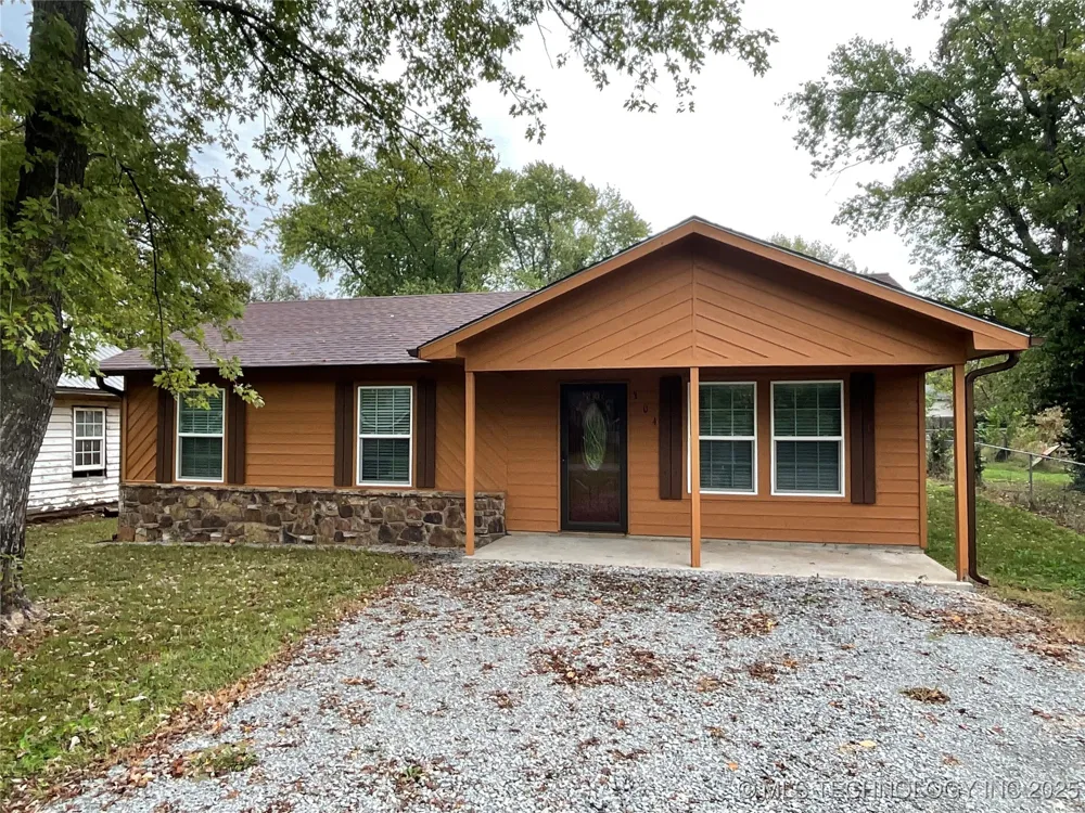 304 5th Street Jay, OK 74346