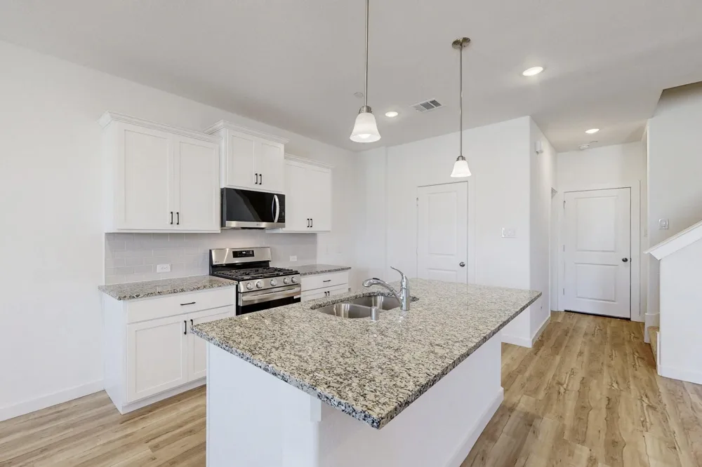 1832 Summer Aura Mesquite, TX 75181