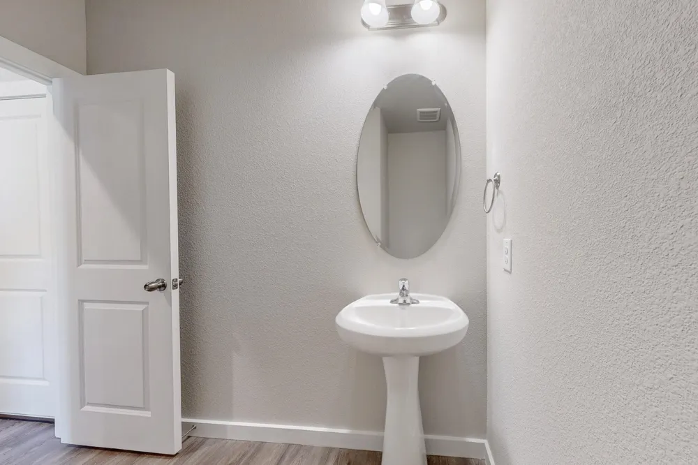 1832 Summer Aura Mesquite, TX 75181