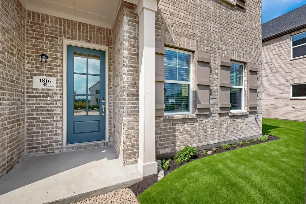 1828 Summer Aura Mesquite, TX 75181