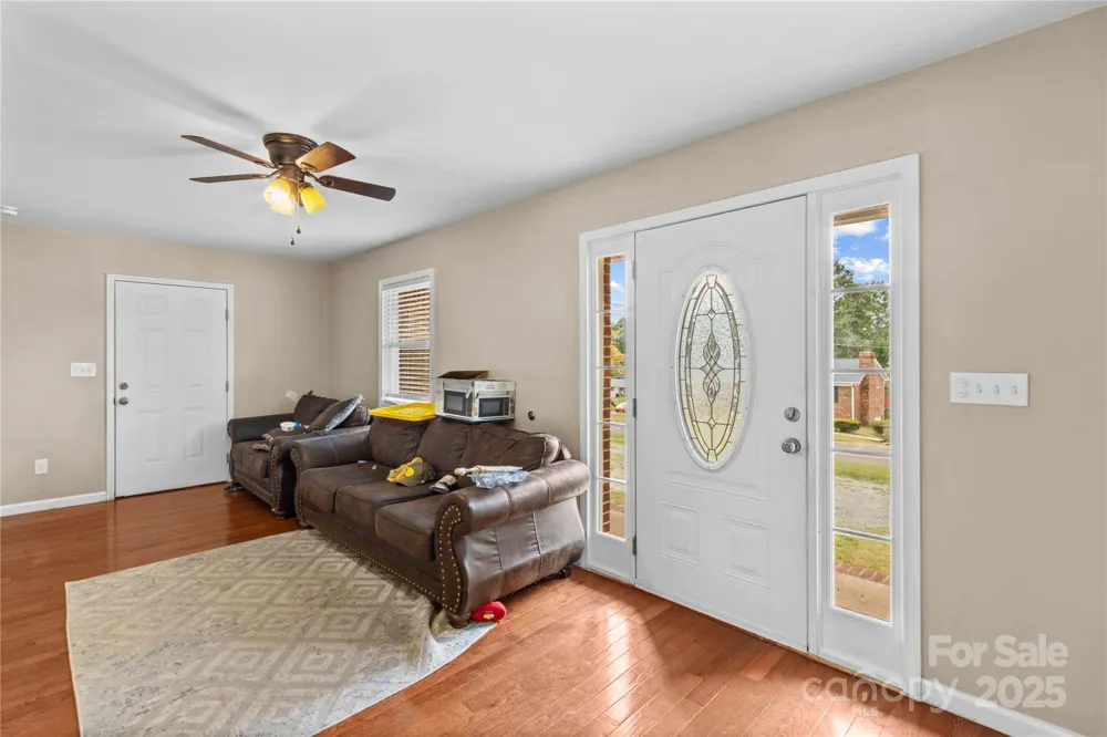 106 Emlee Street Lexington, NC 27295
