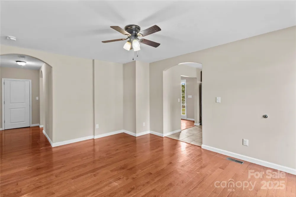 106 Emlee Street Lexington, NC 27295