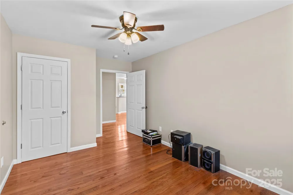 106 Emlee Street Lexington, NC 27295