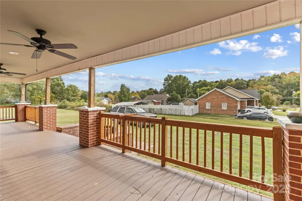106 Emlee Street Lexington, NC 27295