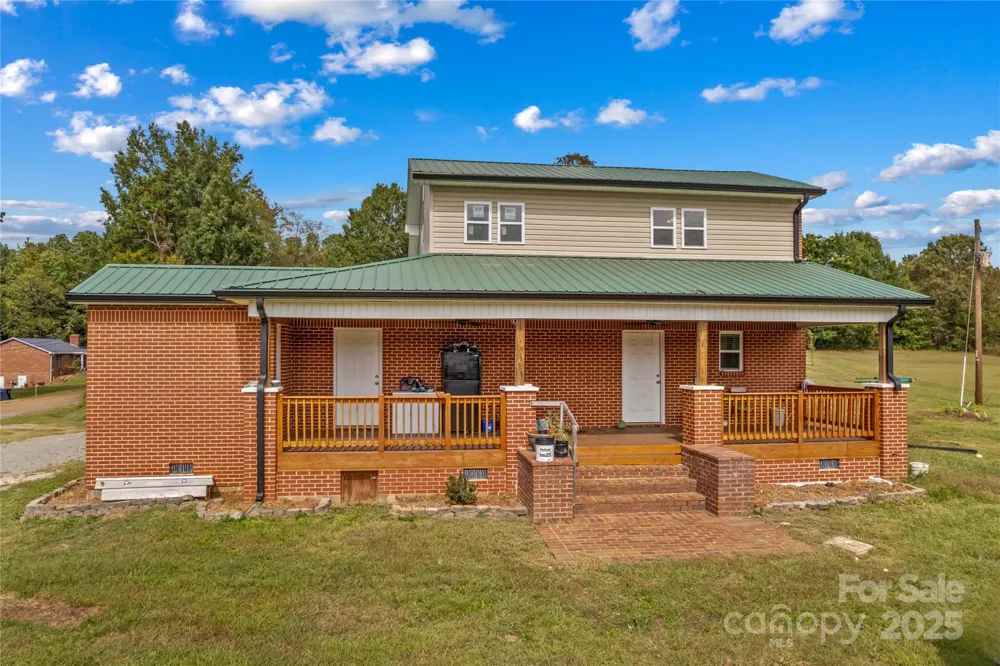 106 Emlee Street Lexington, NC 27295