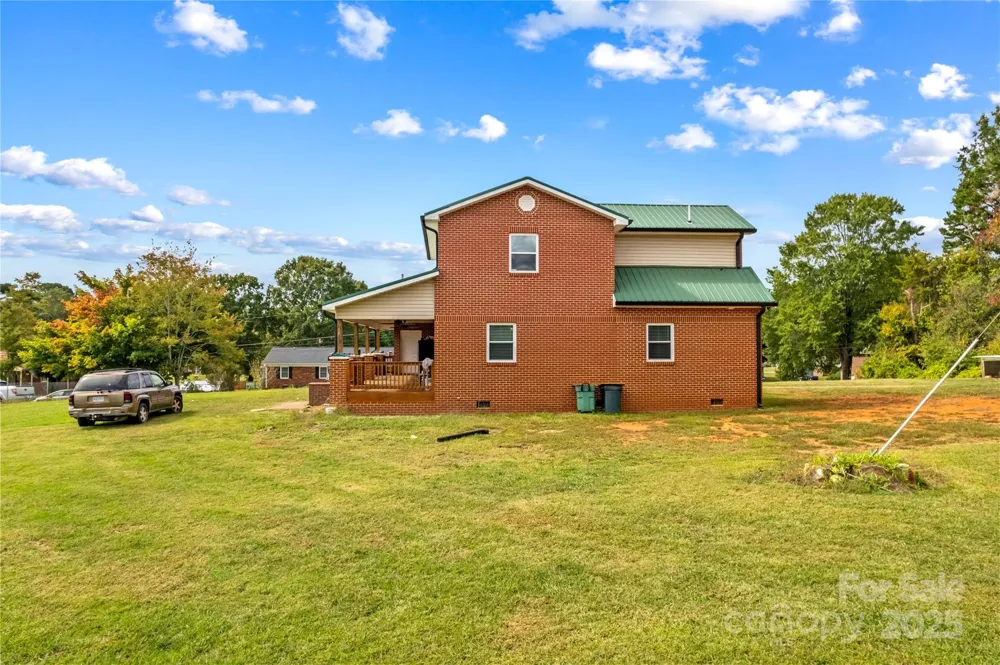 106 Emlee Street Lexington, NC 27295
