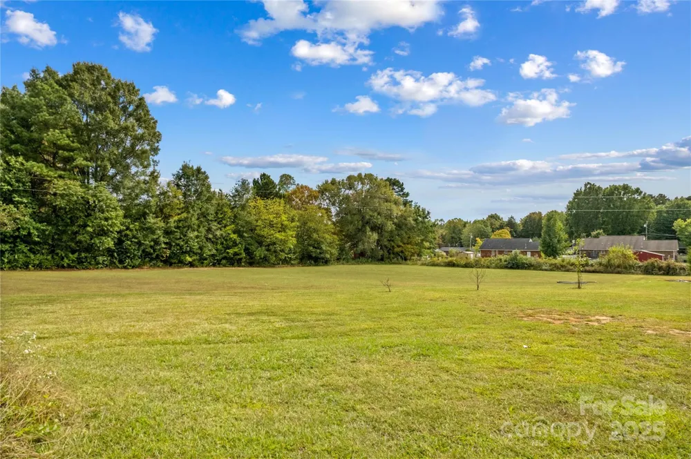 106 Emlee Street Lexington, NC 27295