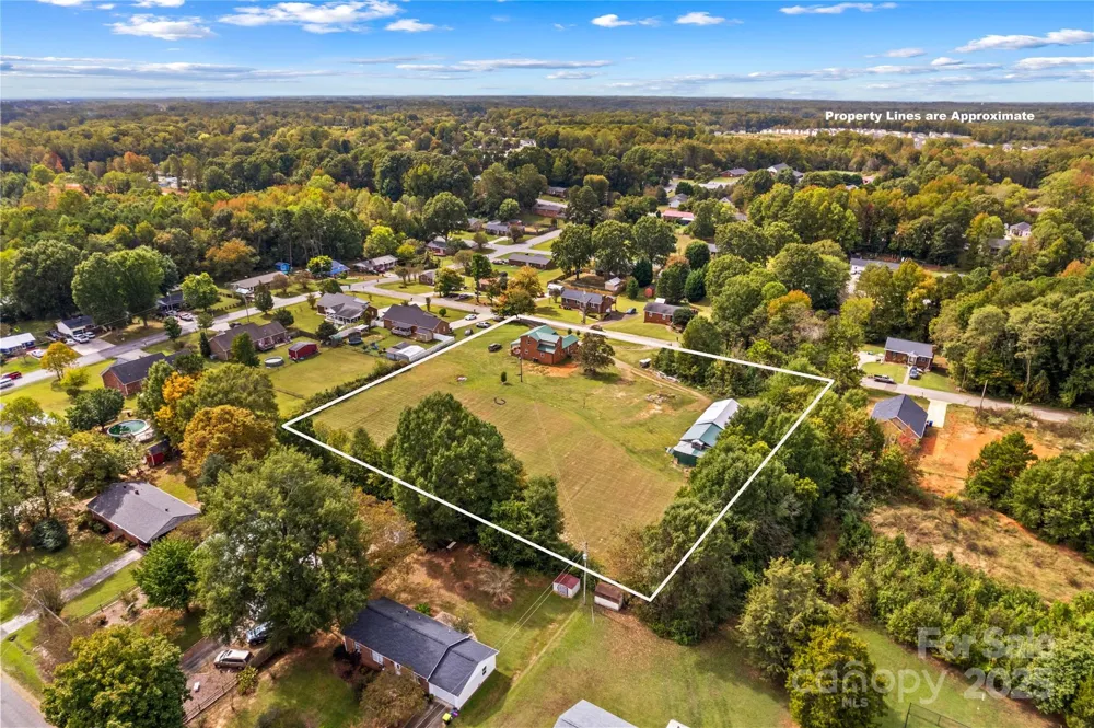 106 Emlee Street Lexington, NC 27295