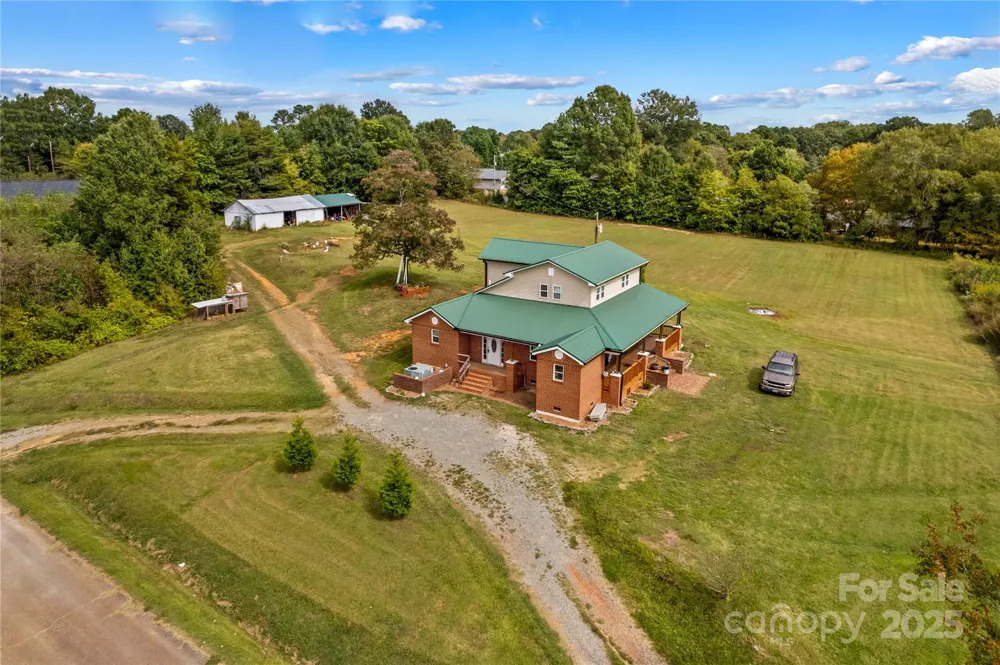 106 Emlee Street Lexington, NC 27295