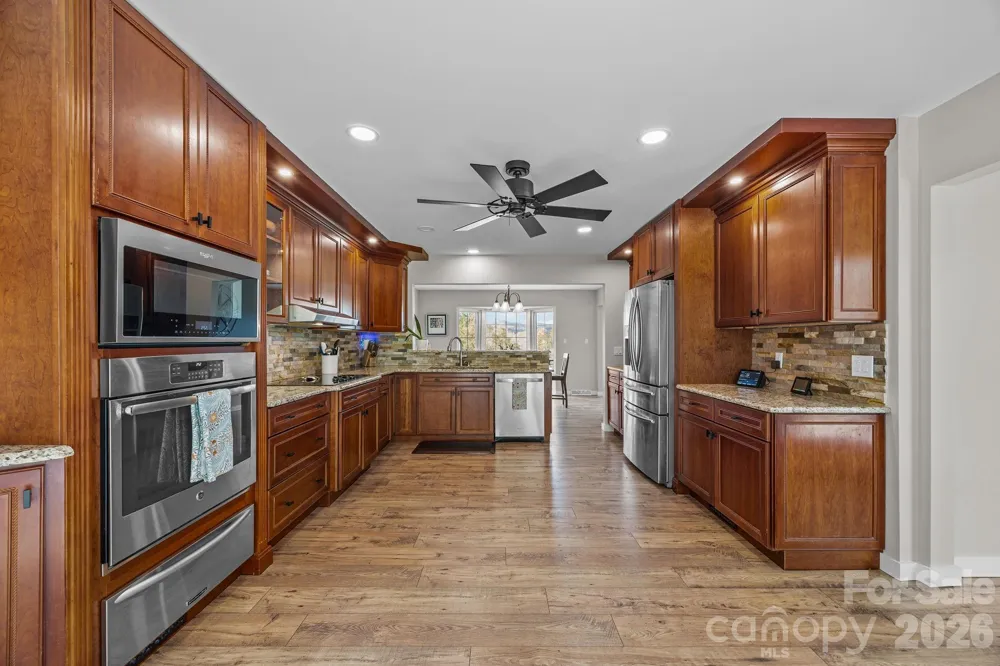 235 Petersburg View Drive Marshall, NC 28753
