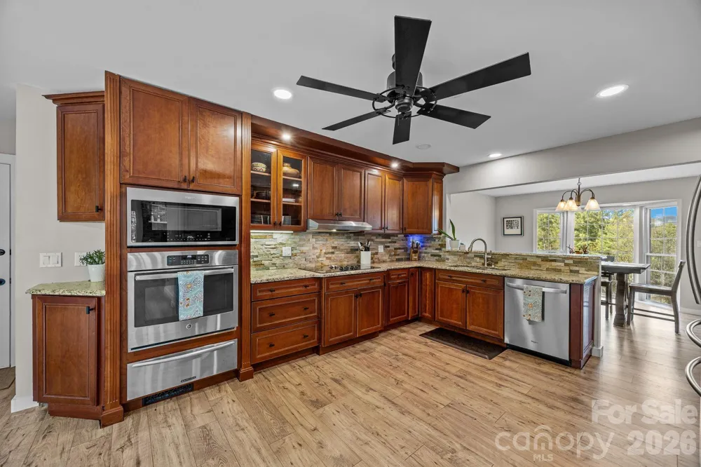 235 Petersburg View Drive Marshall, NC 28753
