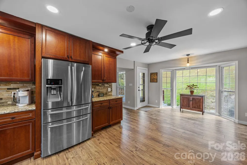 235 Petersburg View Drive Marshall, NC 28753
