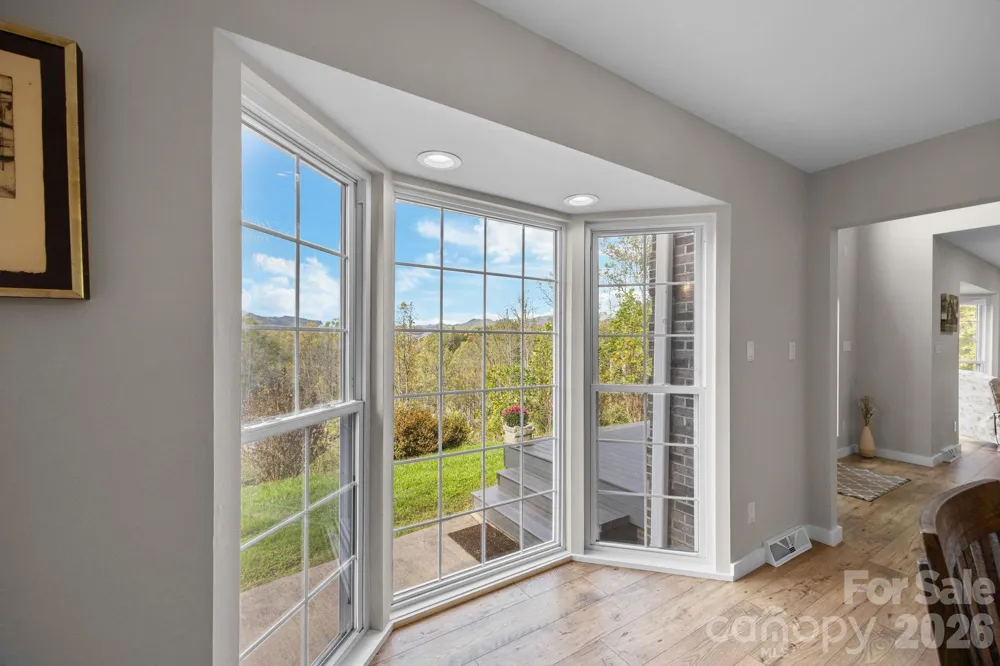 235 Petersburg View Drive Marshall, NC 28753