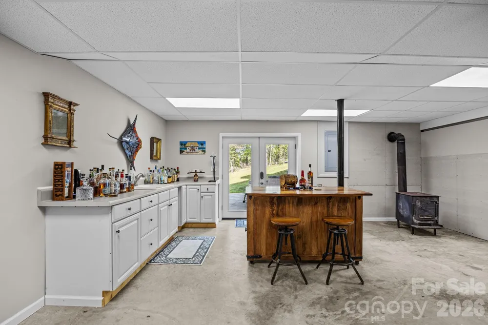 235 Petersburg View Drive Marshall, NC 28753
