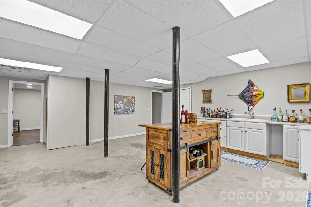 235 Petersburg View Drive Marshall, NC 28753