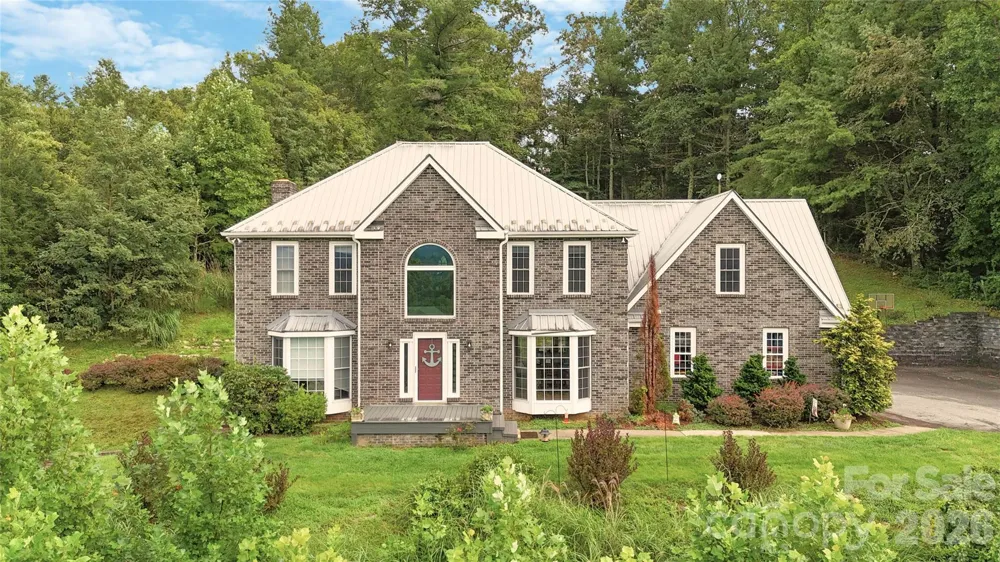 235 Petersburg View Drive Marshall, NC 28753