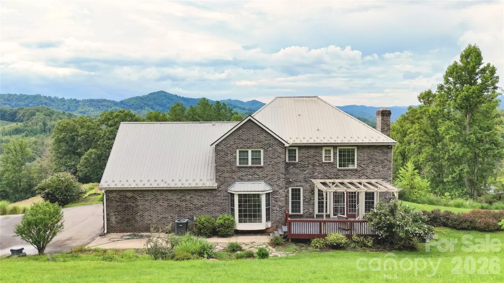 235 Petersburg View Drive Marshall, NC 28753
