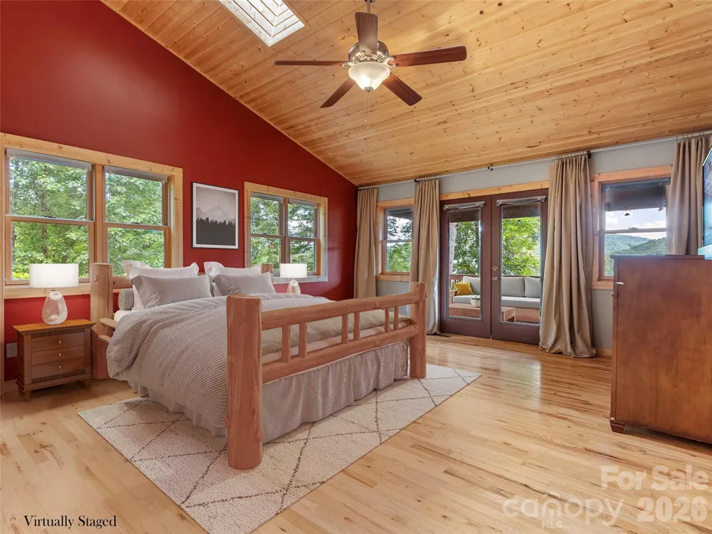 346 Appaloosa Trail Burnsville, NC 28714