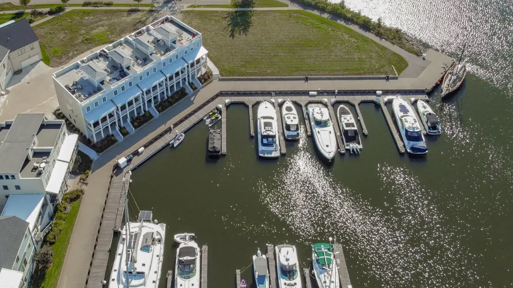 144 Mariners Cove St. Joseph, MI 49085