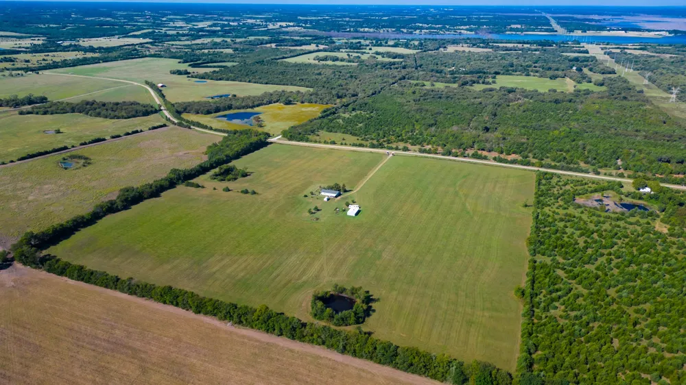 5484 Fm 1743 Windom, TX 75492