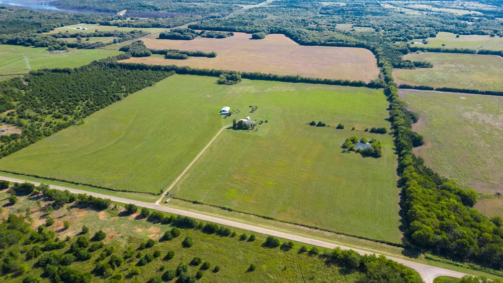 5484 Fm 1743 Windom, TX 75492