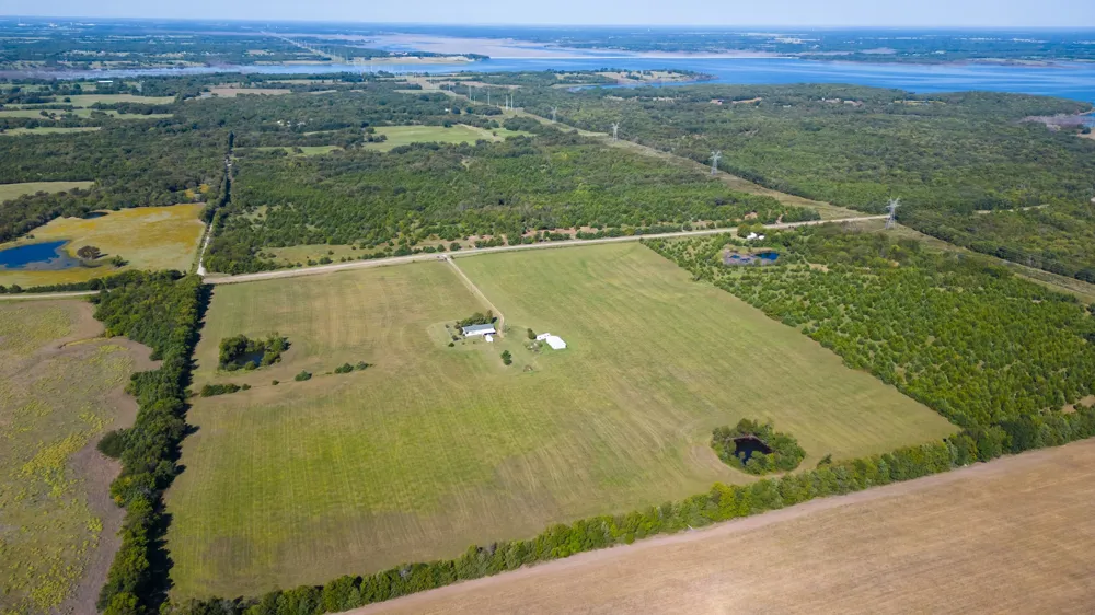 5484 Fm 1743 Windom, TX 75492