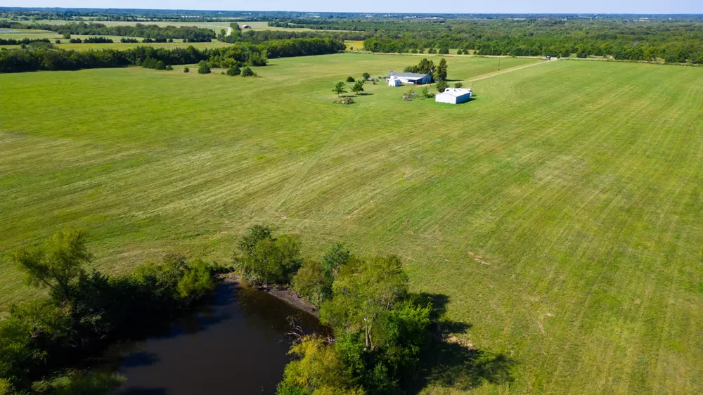 5484 Fm 1743 Windom, TX 75492