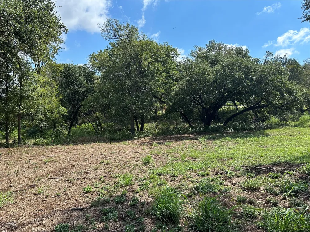 654 Creekside Drive Belton, TX 76513