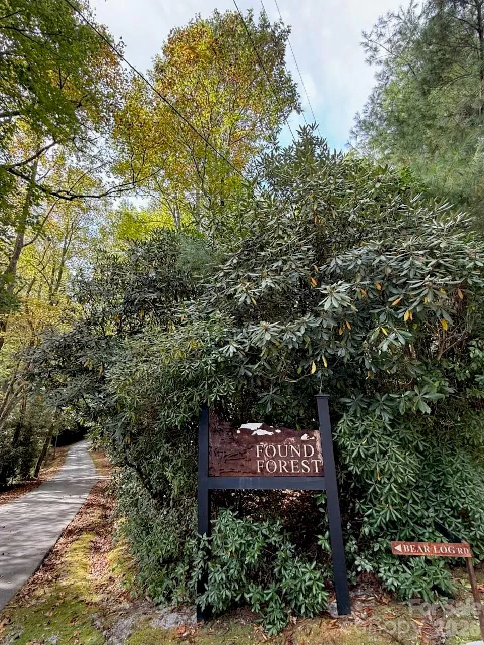 1 Bear Log Road Cashiers, NC 28717