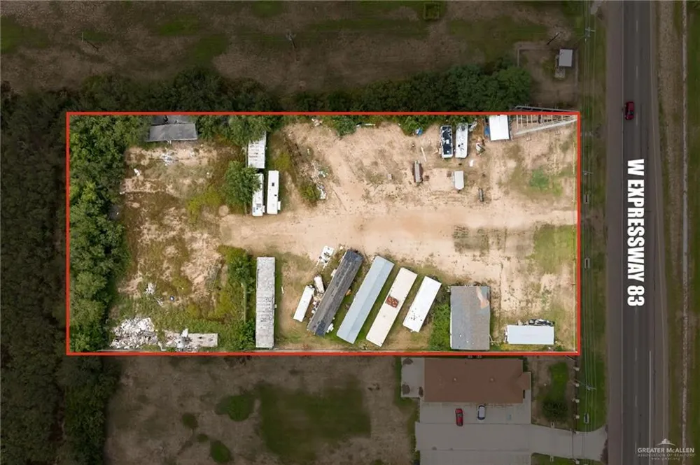 1012 Expressway 83 La Joya, TX 78560