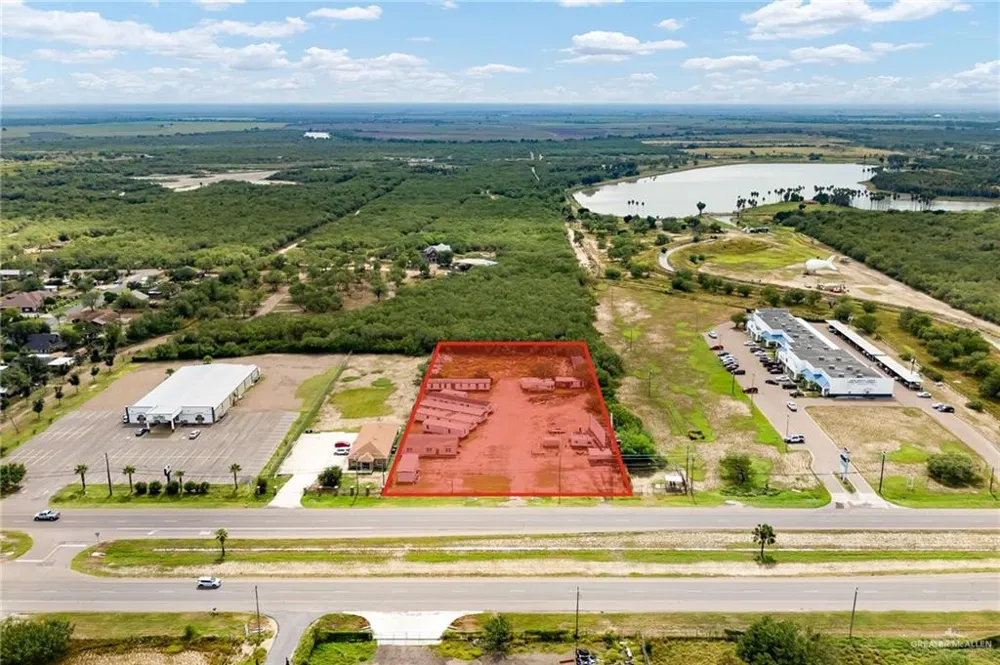 1012 Expressway 83 La Joya, TX 78560