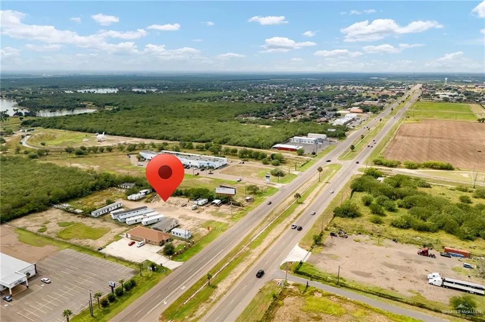 1012 Expressway 83 La Joya, TX 78560